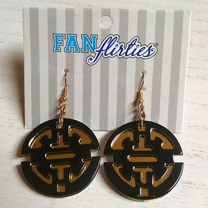 😻 3 For $15 Black & Gold Round Lucite Dangles